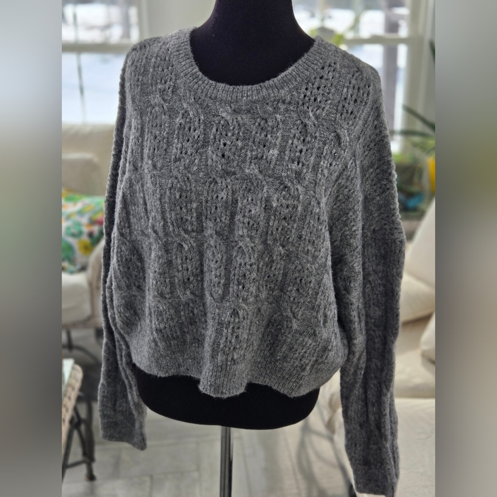 Knit sweater